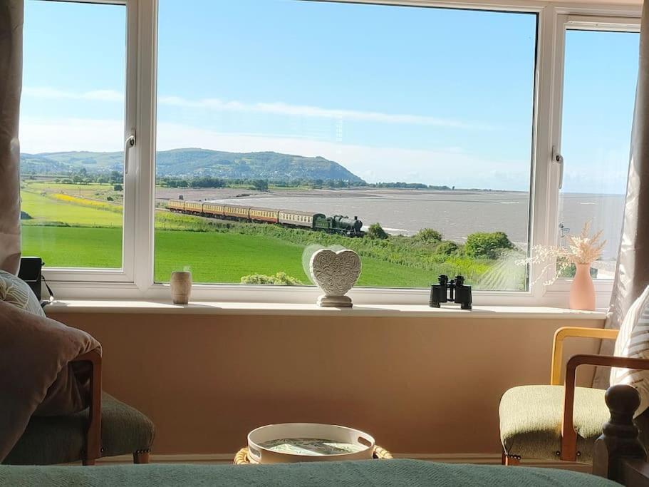 Blue Anchor House - Seaview, Hot Tub Apartments 외부 사진