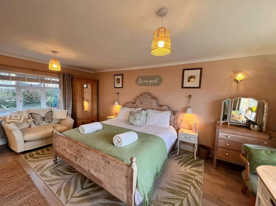 Blue Anchor House - Seaview, Hot Tub Apartments 외부 사진