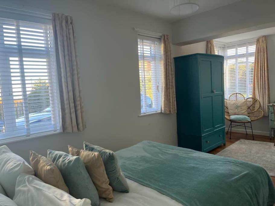 Blue Anchor House - Seaview, Hot Tub Apartments 외부 사진