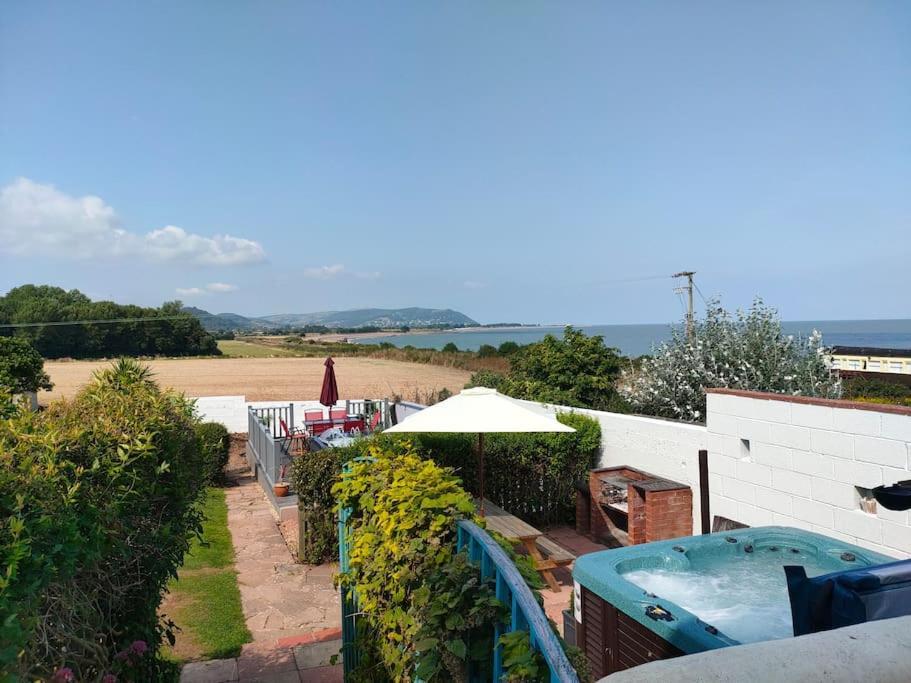 Blue Anchor House - Seaview, Hot Tub Apartments 외부 사진