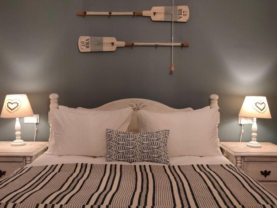 Blue Anchor House - Seaview, Hot Tub Apartments 외부 사진