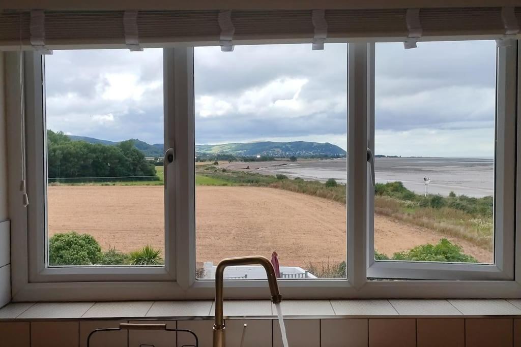 Blue Anchor House - Seaview, Hot Tub Apartments 외부 사진