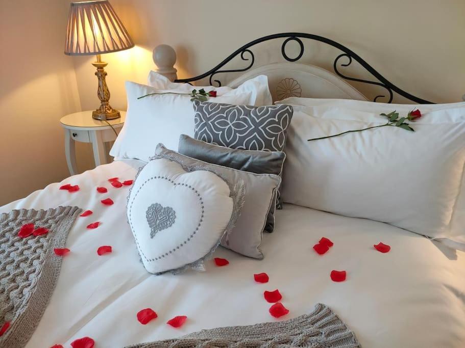 Blue Anchor House - Seaview, Hot Tub Apartments 외부 사진