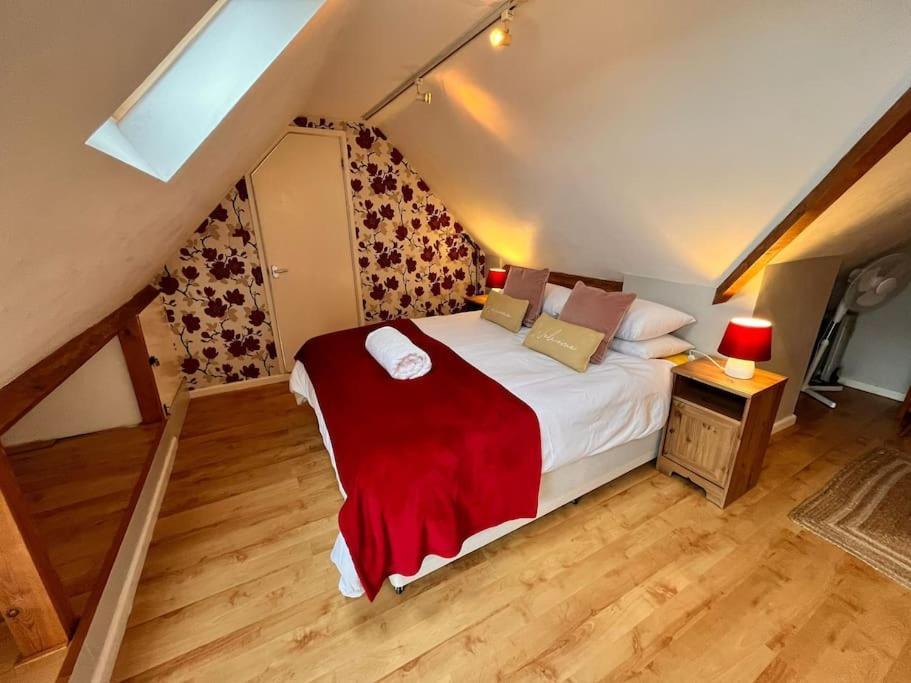 Blue Anchor House - Seaview, Hot Tub Apartments 외부 사진