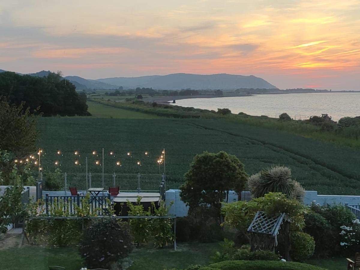Blue Anchor House - Seaview, Hot Tub Apartments 외부 사진